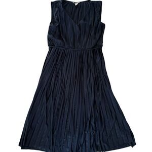 H&M Navy Blue Pleated Sleevelss V-Neck Midi Dress Tie Waist Women's Size Large